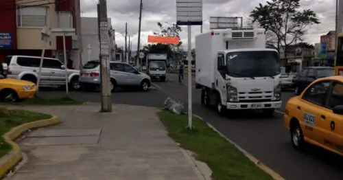 PARADERO SITP BARRIO COLOMBIA  399A00